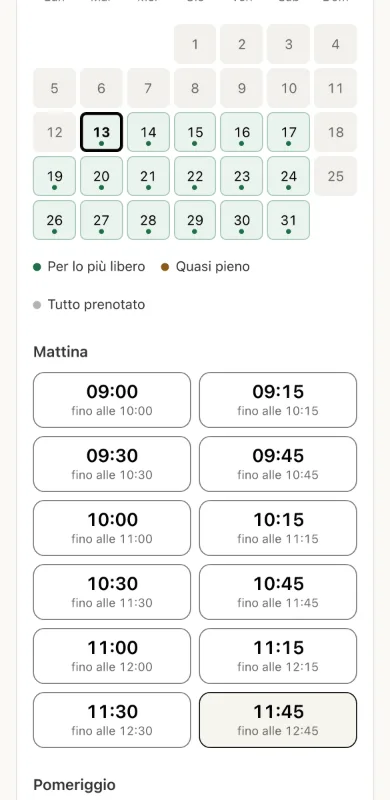 La scelta del giorno su una pagina di prenotazione, su un telefono
